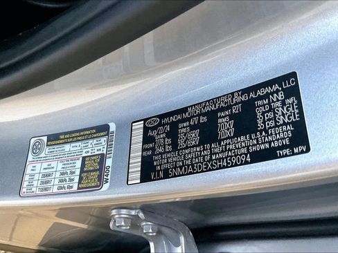Used 2025 Hyundai Tucson SE FWD image 35