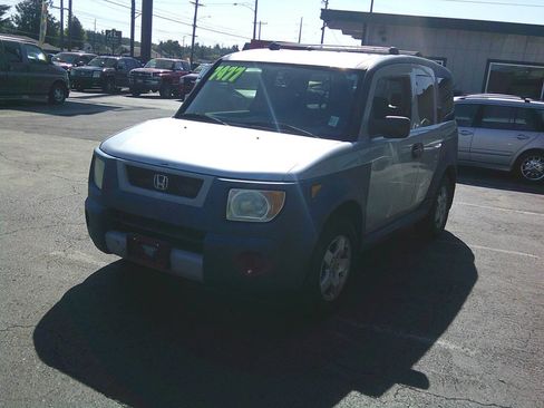 Used 2005 Honda Element EX image 2