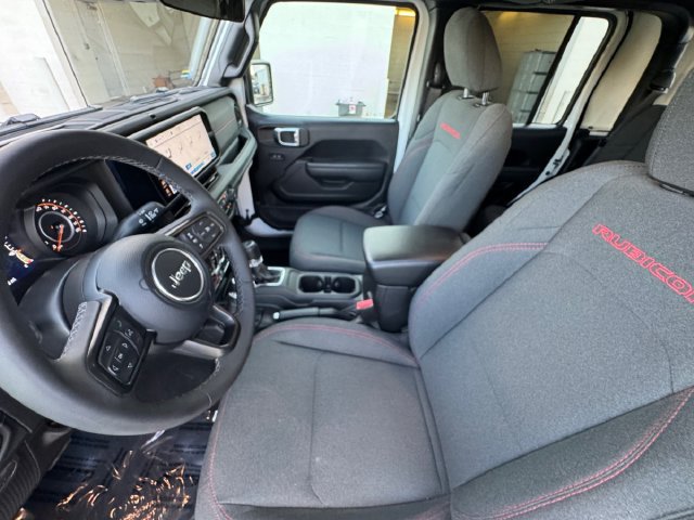 Used 2026 Jeep Gladiator Rubicon AWD/4WD image 27