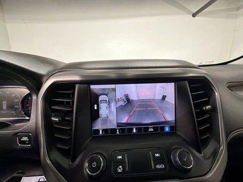 Certified 2023 GMC Acadia AT4 w/ Technology Package AWD/4WD image 15