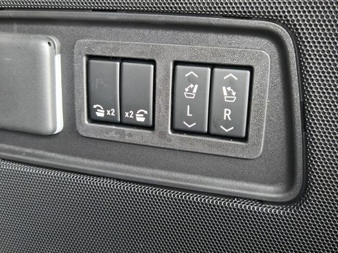New 2026 Cadillac Escalade Platinum Sport w/ LPO, Floor Liner Package AWD/4WD image 11
