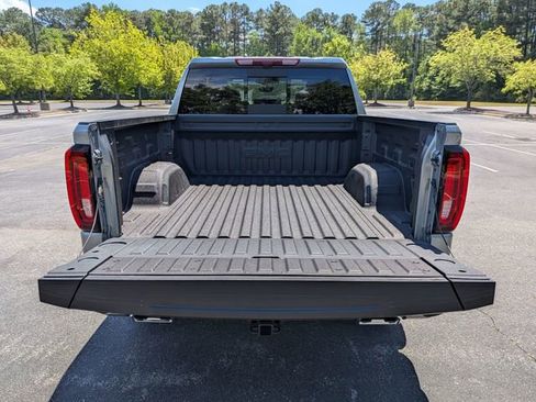 New 2026 GMC Sierra 1500 AT4 w/ AT4 Premium Package AWD/4WD image 23