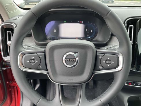 New 2025 Volvo XC40 B5 Ultra w/ Protection Package image 19