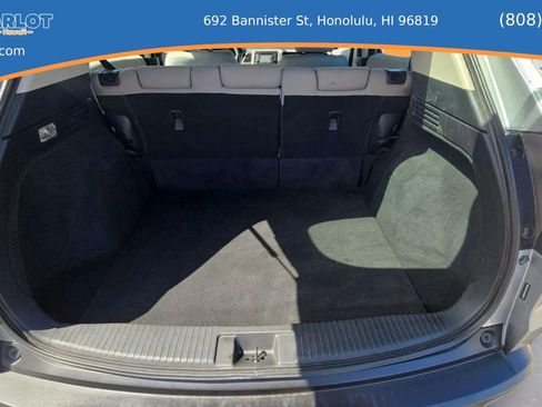 Used 2018 Honda HR-V LX image 11