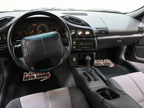Used 1993 Chevrolet Camaro Z28 image 4