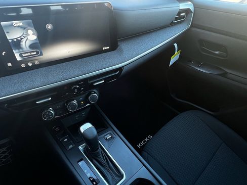 New 2026 Nissan Kicks S image 23