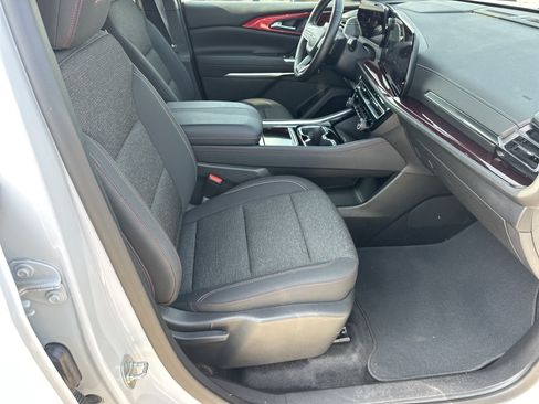 Certified 2024 Chevrolet Traverse Z71 AWD/4WD image 14
