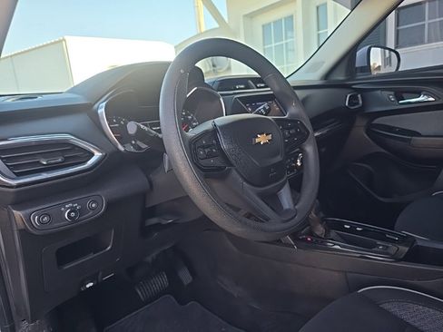 Used 2023 Chevrolet TrailBlazer LT image 14