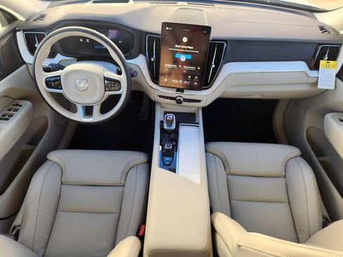 New 2026 Volvo XC60 T8 Ultra w/ Protection Package Premier image 11