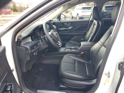 Used 2023 Lincoln Corsair AWD w/ Equipment Group 101A image 12