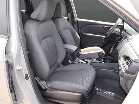 Certified 2025 Subaru Forester Premium w/ Convenience Package #1 AWD/4WD image 19