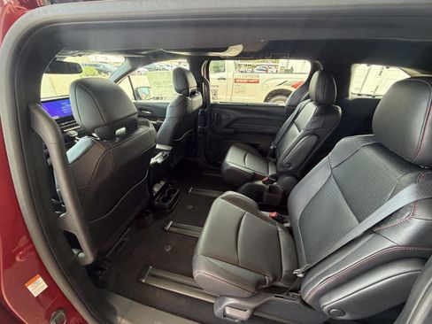 New 2026 Toyota Sienna XSE FWD image 14