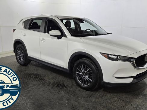 Used 2020 MAZDA CX-5 Touring FWD image 9