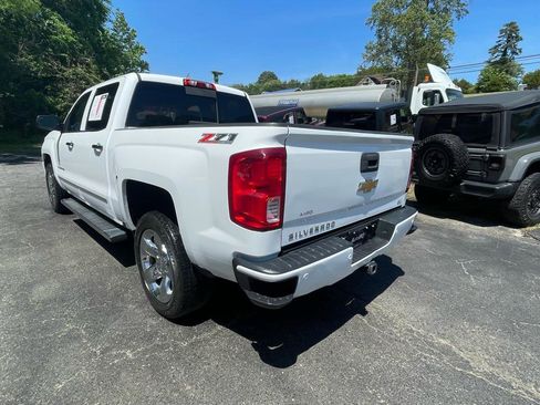 Used 2017 Chevrolet Silverado 1500 LTZ Z71 w/ LTZ Plus Package AWD/4WD image 6