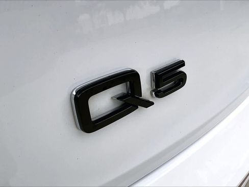 Used 2021 Audi Q5 Prestige w/ Prestige Package AWD/4WD image 33