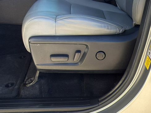 Used 2020 Toyota Tundra SR5 image 10