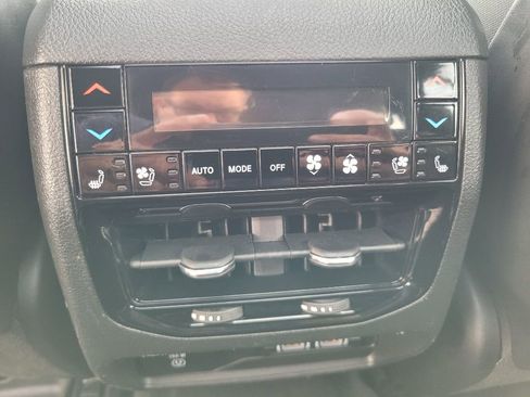 Used 2023 Jeep Grand Cherokee L Summit AWD/4WD image 60