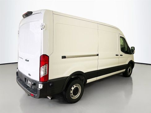 New 2025 Ford Transit 250 148 Medium Roof image 7