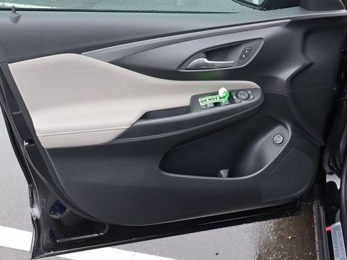 New 2026 Buick Envista Avenir FWD image 9