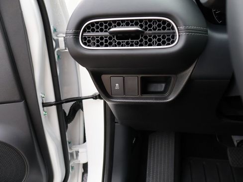 Certified 2026 Honda HR-V EX-L image 29
