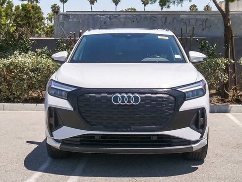 Used 2024 Audi Q4 e-tron Premium Plus w/ Premium Plus AWD/4WD image 2