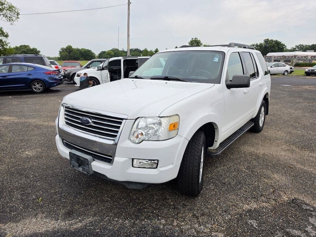 Used 2010 Ford Explorer XLT AWD/4WD image 11