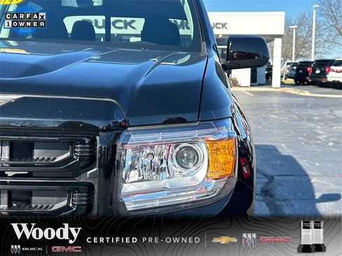 Certified 2022 GMC Canyon Elevation w/ Trailering Package image 10