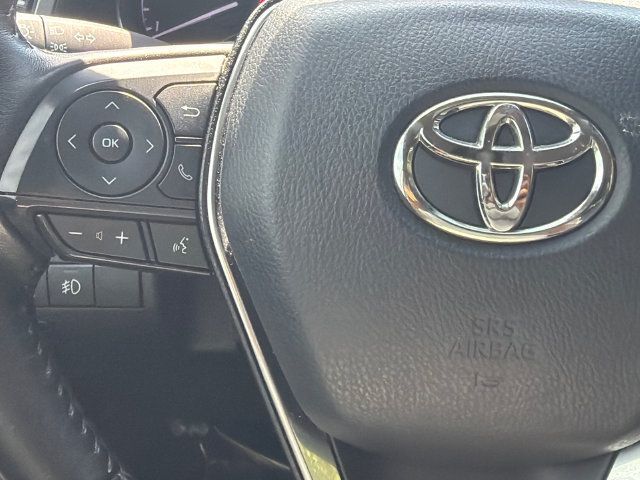 Used 2020 Toyota Camry SE FWD image 28