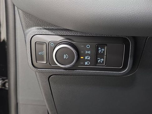 Used 2026 Ford Explorer Active w/ Active Comfort Package AWD/4WD image 26