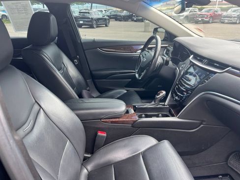 Used 2017 Cadillac XTS Luxury FWD image 23
