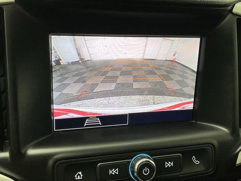 Certified 2024 GMC Terrain SLE w/ Driver Convenience Package image 5