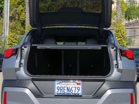 Used 2025 BMW X2 xDrive28i w/ Convenience Package image 21