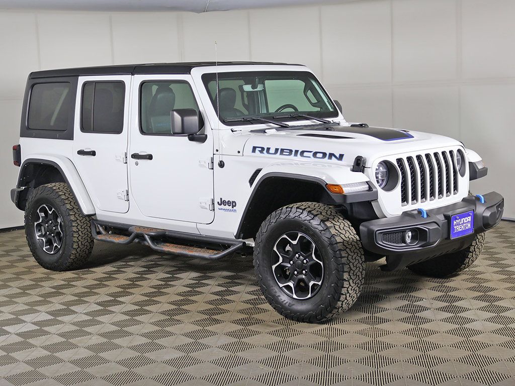 Used 2022 Jeep Wrangler Unlimited Rubicon 4xe w/ Cold Weather Group AWD/4WD image 38