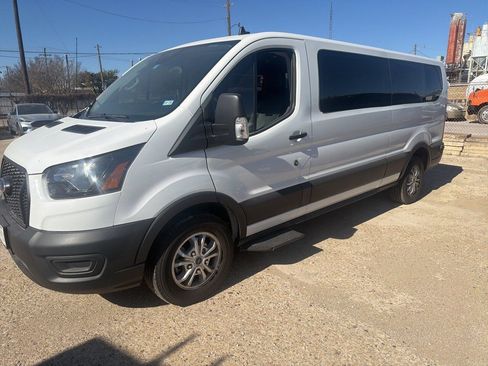 Used 2023 Ford Transit 350 XL image 1