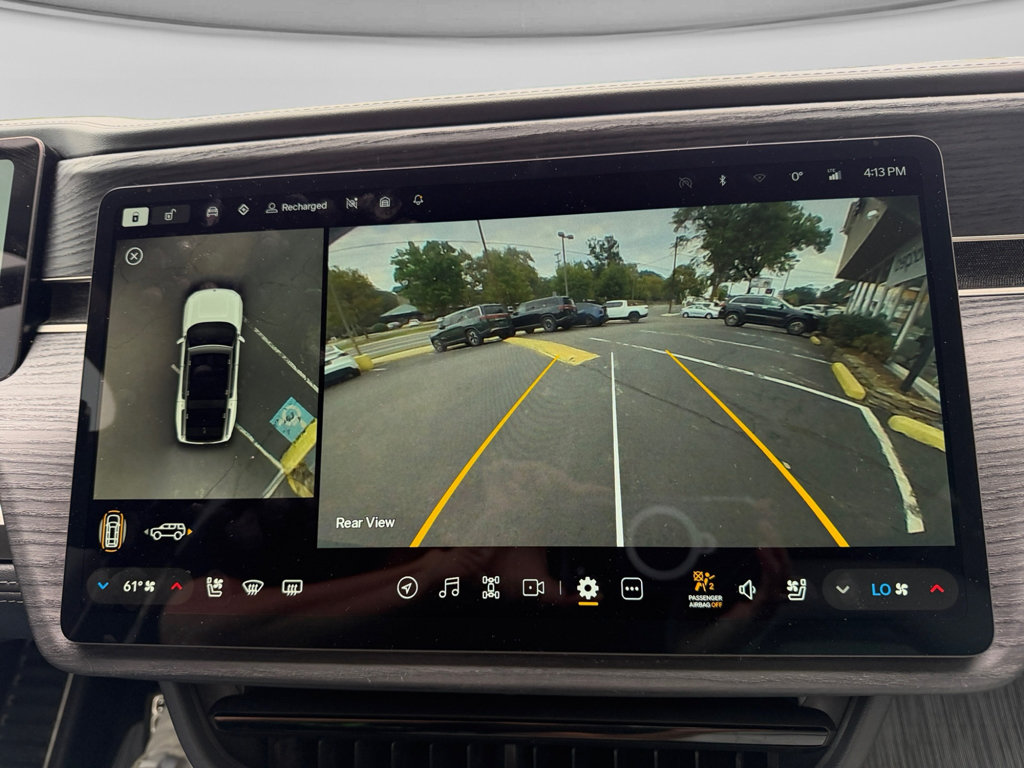 Used 2024 Rivian R1S Adventure Dual AWD/4WD image 14