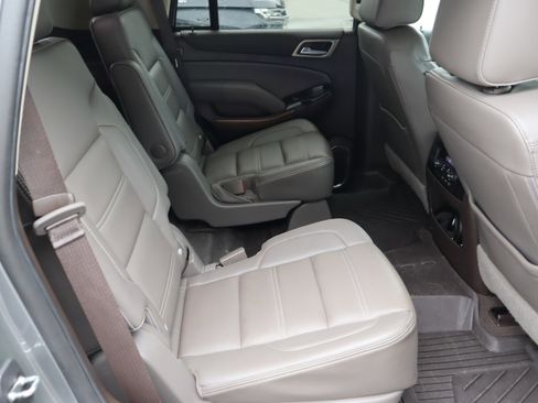 Used 2020 GMC Yukon Denali w/ Open Road Package AWD/4WD image 38