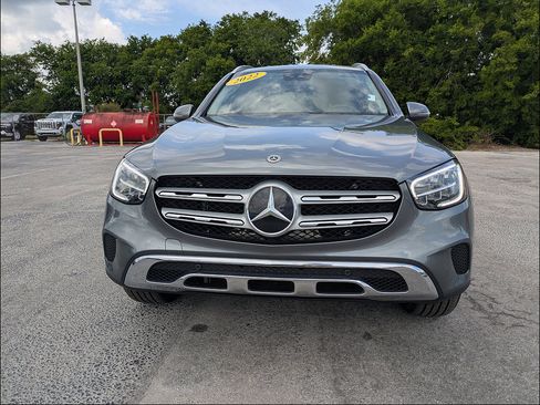 Used 2022 Mercedes-Benz GLC 300 w/ Premium Package Lite image 8