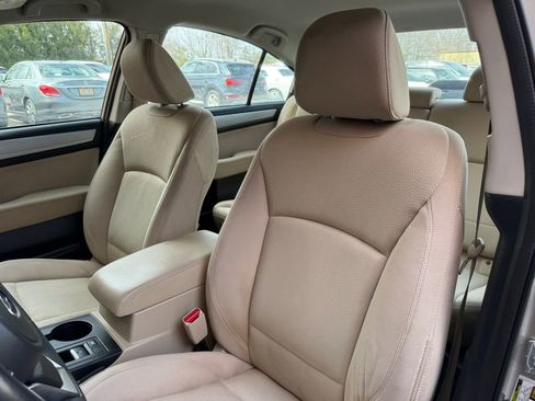 Used 2019 Subaru Legacy 2.5i Premium image 11