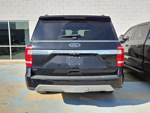 Used 2020 Ford Expedition Max XLT w/ Equipment Group 202A AWD/4WD image 6