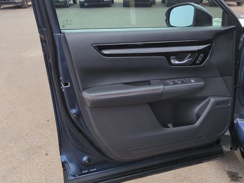 Used 2024 Honda CR-V Sport Touring image 12