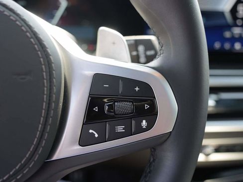 Used 2026 BMW X5 sDrive40i w/ M Sport Package image 22