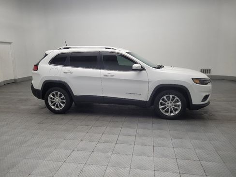 Used 2019 Jeep Cherokee Latitude w/ Popular Appearance Group image 11