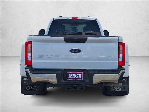 Used 2024 Ford F350 XLT image 6