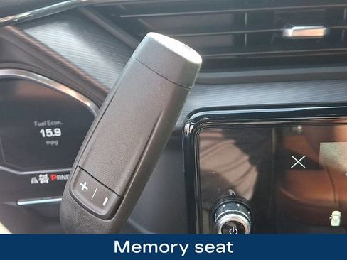 Used 2025 GMC Sierra 3500 Denali Ultimate image 13