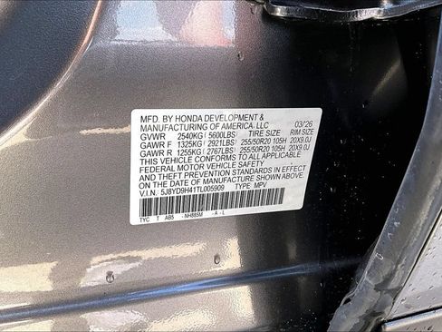 Certified 2026 Acura MDX w/ Technology Package FWD image 38