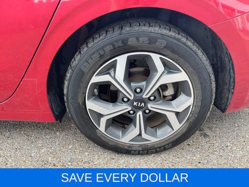 Used 2020 Kia Forte LXS FWD image 23
