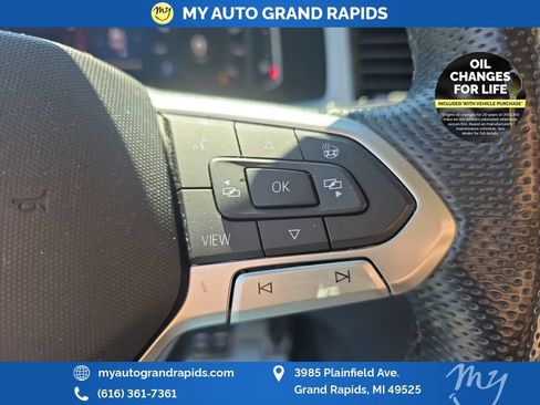 Used 2023 Volkswagen Atlas SEL R-Line AWD/4WD image 15