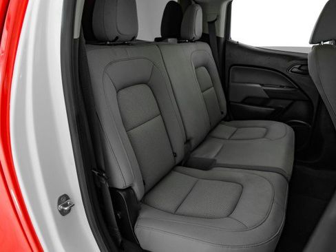 Used 2019 Chevrolet Colorado W/T image 31