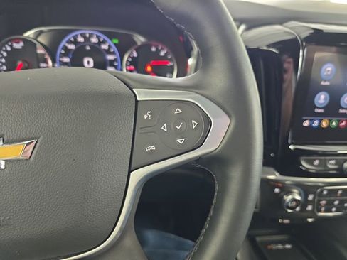 Used 2023 Chevrolet Traverse Premier AWD/4WD image 19