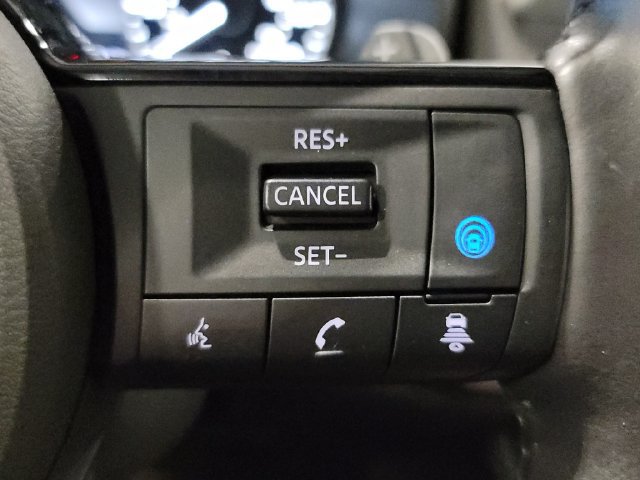 Used 2021 Nissan Rogue SV w/ Premium Package AWD/4WD image 27